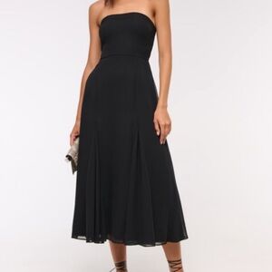 Elegant Black Strapless Dress